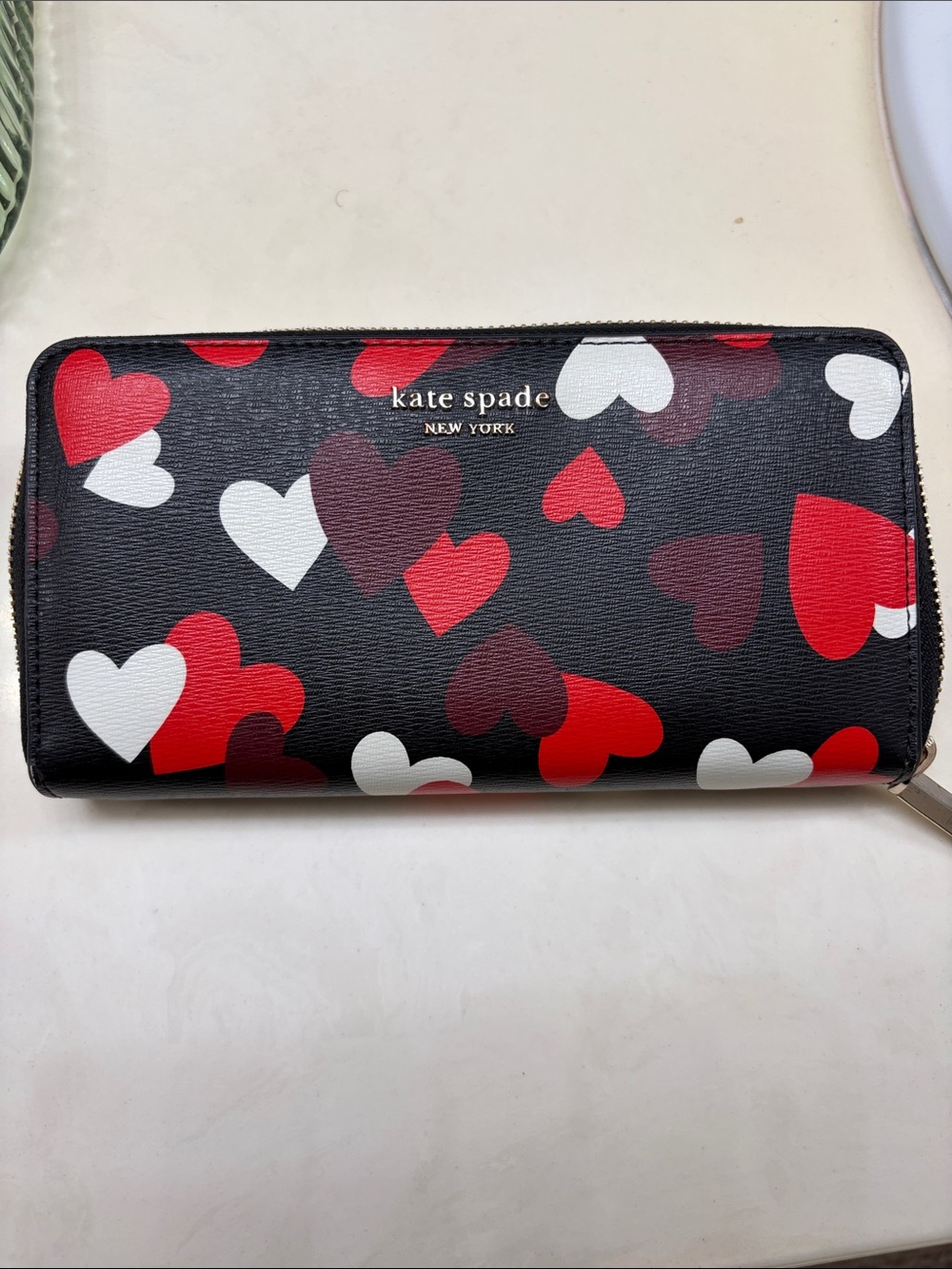kate spade Black Red White Heart Print Zip Wallet